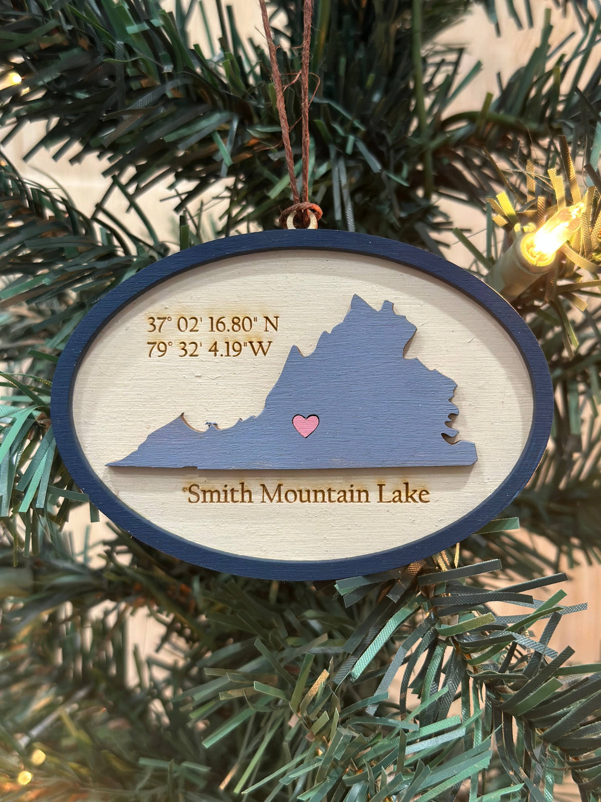 Virginia personalized gift - Painted Laser Engraved Ornament