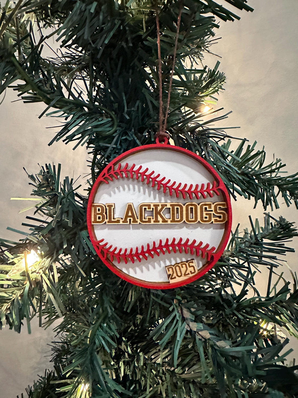 Custom Personalized Softball Ornament, Softball Gift for Coach,Softball Player Gift, Personalized Softball Team Gift,Christmas Gift for Girl