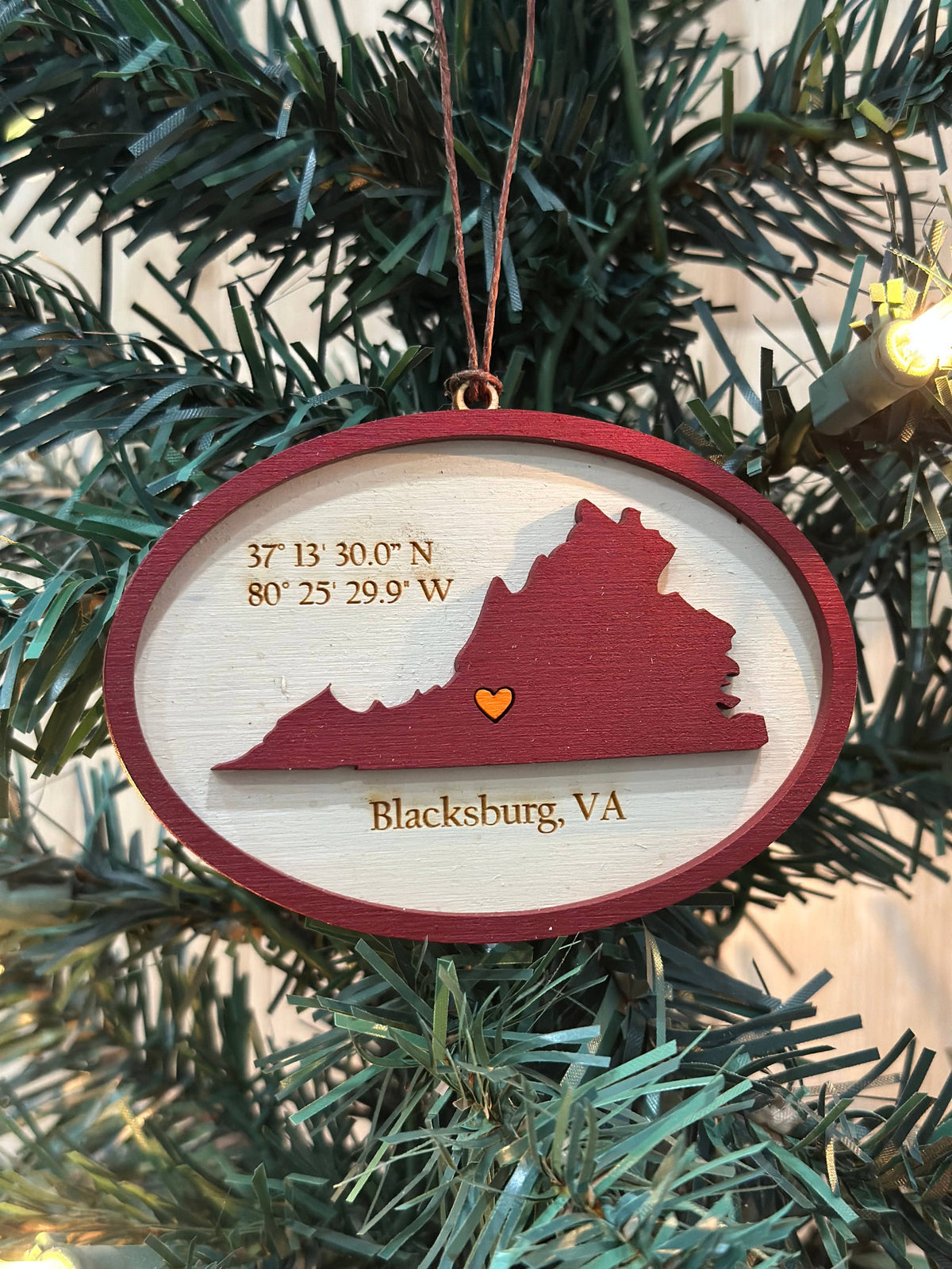 College personalized gift - University of Tennessee Ornament