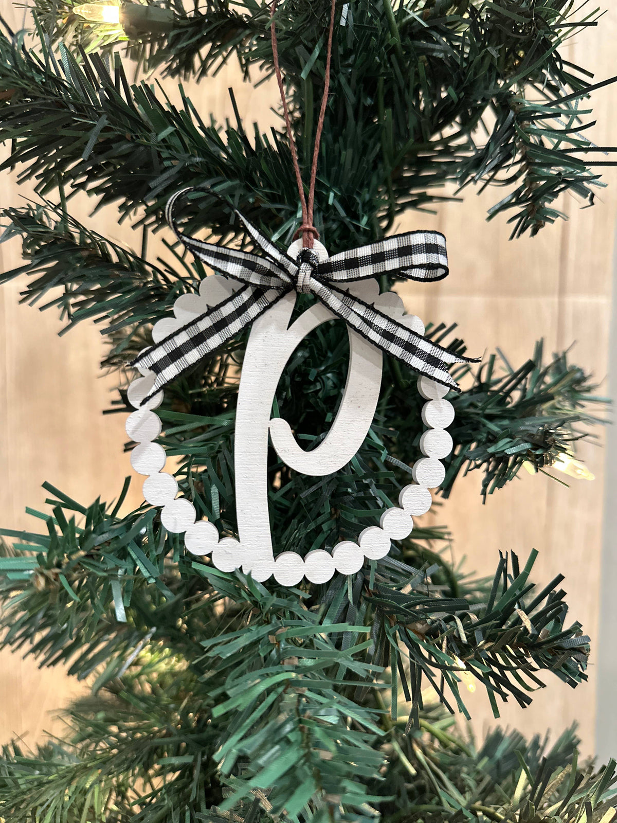 Scalloped Personalized Letter E Ornament- Laser Engraved