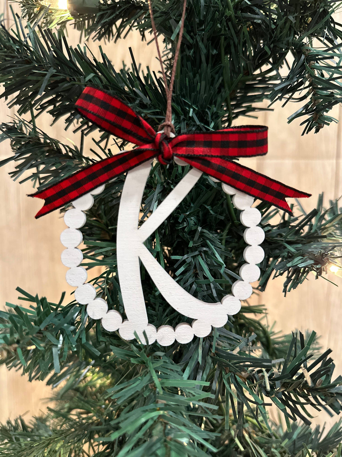 Scalloped Personalized Letter I Ornament- Laser Engraved